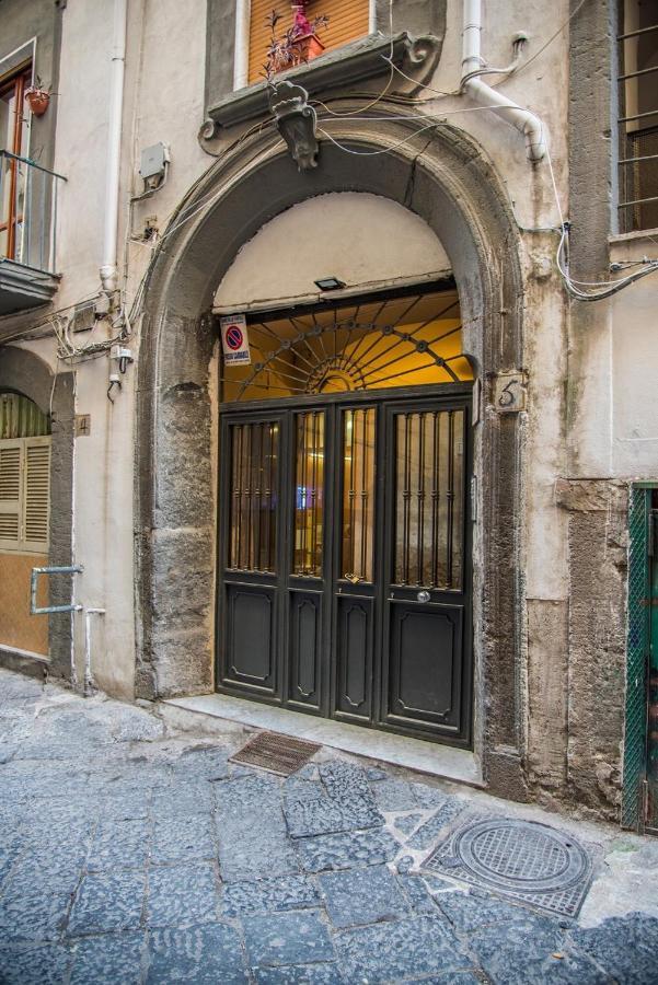 Naples In The History 4M Bed & Breakfast Exterior photo